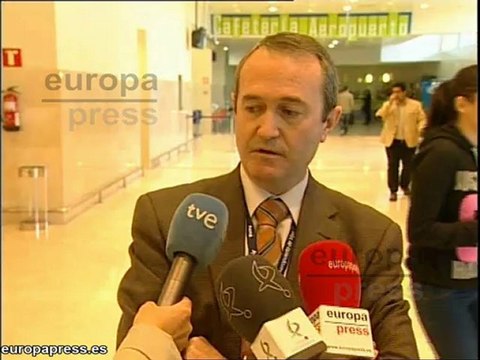 Aeropuerto de Badajoz, cerrado tras accidente F-5