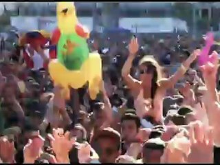 Deniz Koyu ft Wynter Gordon - Follow You (Official Video)