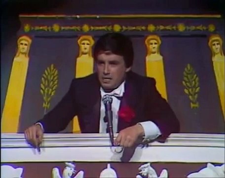 - Thierry le Luron imite Marchais