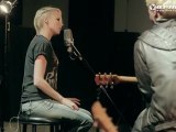 Emma Hewitt - Starting Fires (Live Acoustic Session Part 1) (From: Starting Fires EP)
