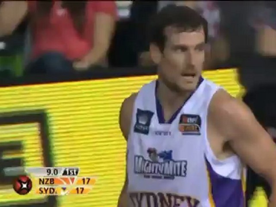 NBL: Breakers siegen durch Vukanos Dreier in letzter Sekunde