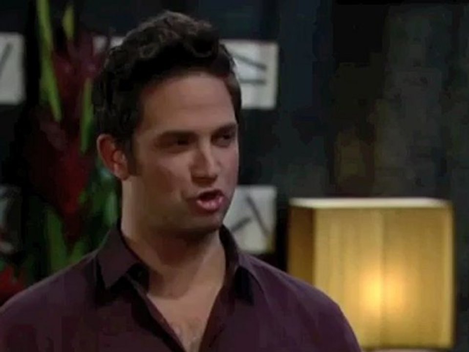 GH MobWars: Gangsta Sonny destroys Johnny!