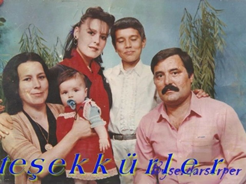 CAVİT İYİDİL-YEŞİL AYNA