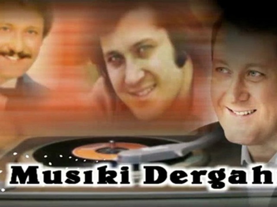 Ahmez Özhan ♪♪♪♪ Seni Ne Çok Sevdiğimi Söylesem De Bilemezsin