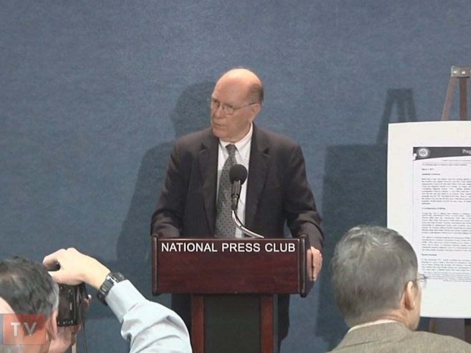 Au National Press Club, LaRouche condamne Obama et Romney