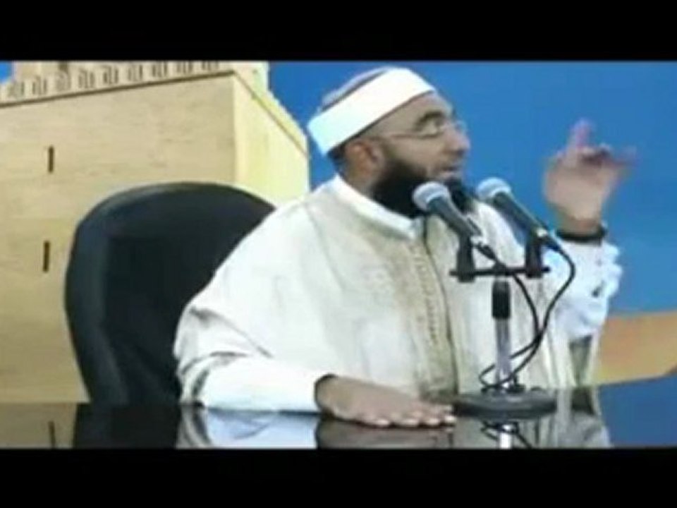 هام: رد الشيخ السلفي البشير بن حسن على مخرج الكفن ومنهجه