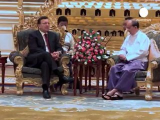 Barroso offers EU development aid to Myanmar