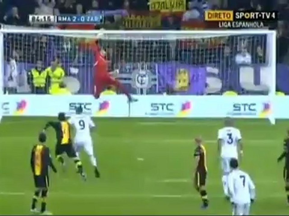CR7 al palo     @spherachannel