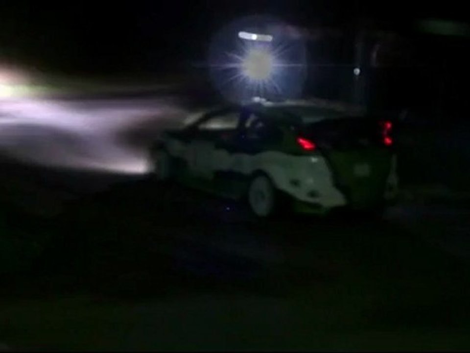 Cuoq tête à queue St Bonnet de Chavagne de nuit - Rallye de la Noix de Grenoble 2012