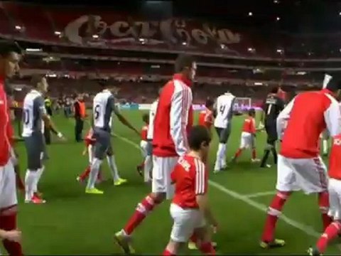 Benfica cruise past Guimaraes