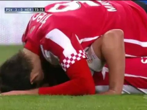 Il PSV eurorivale del Napoli cala il poker