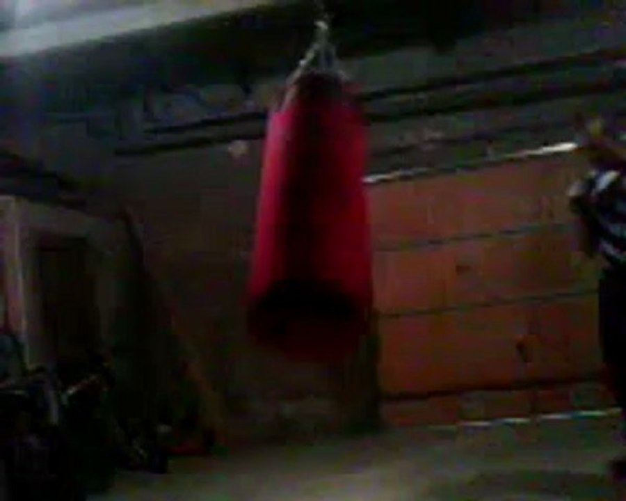 pti coup de sac avec les fil ;) 6 points et cachet c est ma réducation lol