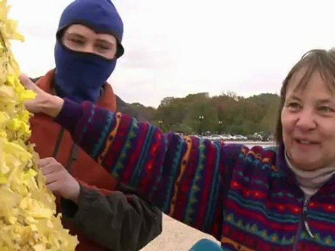 Puppets protest Romney threat to broadcasting