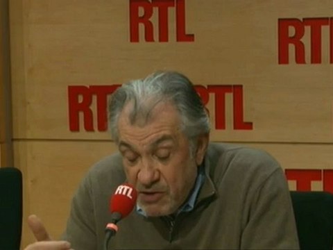 RTL Opinions - Serge July : Mitt Romney peut-il battre Barack Obama