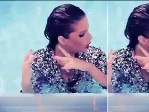 Tuğba Özerk - Kolay Değil ( HD Kalite )