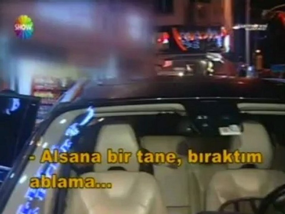 Begüzar Korel ve Halit Ergenç Cumartesi Sürprizi 3.11.2012