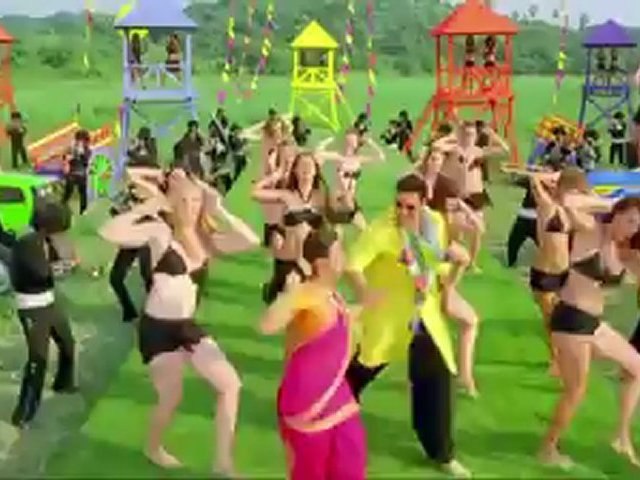 Khiladi 786 ~ Lonely 720p Video Song