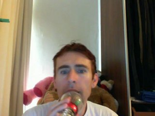 Wiwi égratigne "who do you meet at night" de Stéphane Rizon