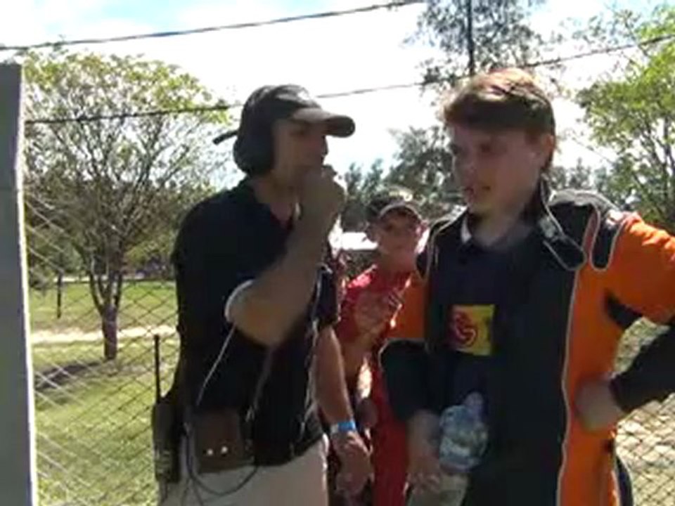 2012-11-04 - LIMITADA - serie - Nico Ferezin (nota)