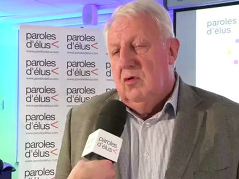 Allons enfants du numérique , le tome 8 de la collection Paroles d'élus.