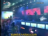 Hayko Cepkin   Yol Gözümü Dağlıyor   disko krali 25 06 2011 canli performans - kekillicivideo