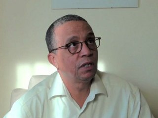 Interview de l'écrivain Yasmina Khadra par Actuphoto