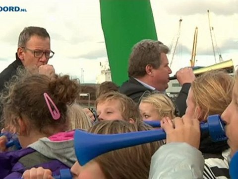Mega windmolens in Eemshaven in gebruik genomen - RTV Noord
