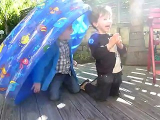 timeo et jules "remake de la piscine"