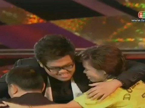 เรื่องของเรื่อง051112