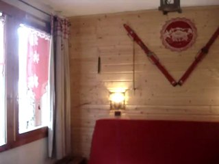 2 APTS pied des pistes et commerces à VALMOREL en SAVOIE 73