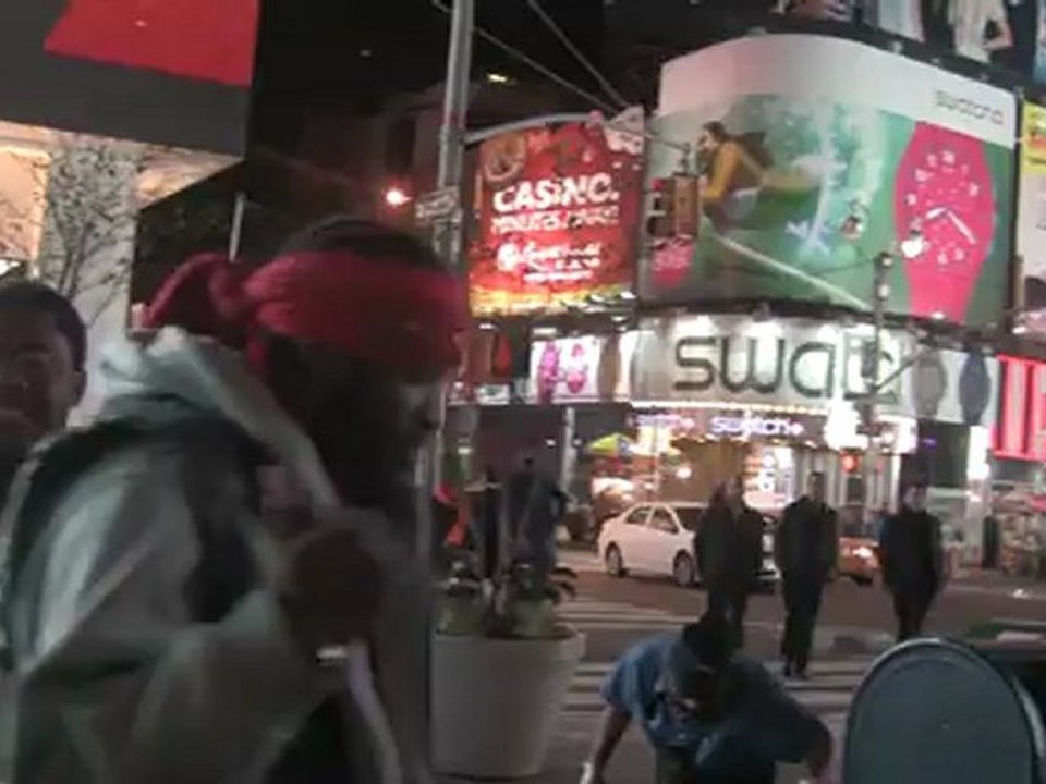 (WGN) NOBODY IS THE SAME STOP IT!!