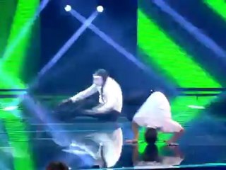 Les incroyables contorsions de Karimbo - Demi-finale