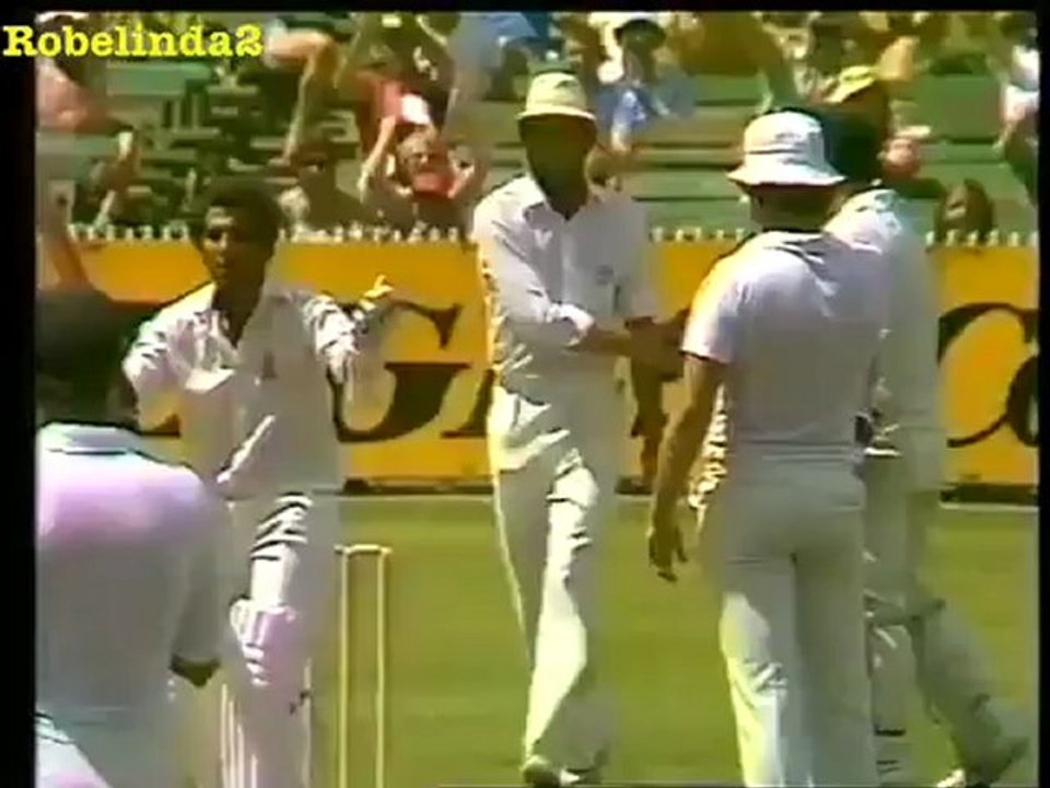 Dennis Lillee Would Murder Virender Sehwag With A Soggy Piece Of Bread [Yutube.PK]