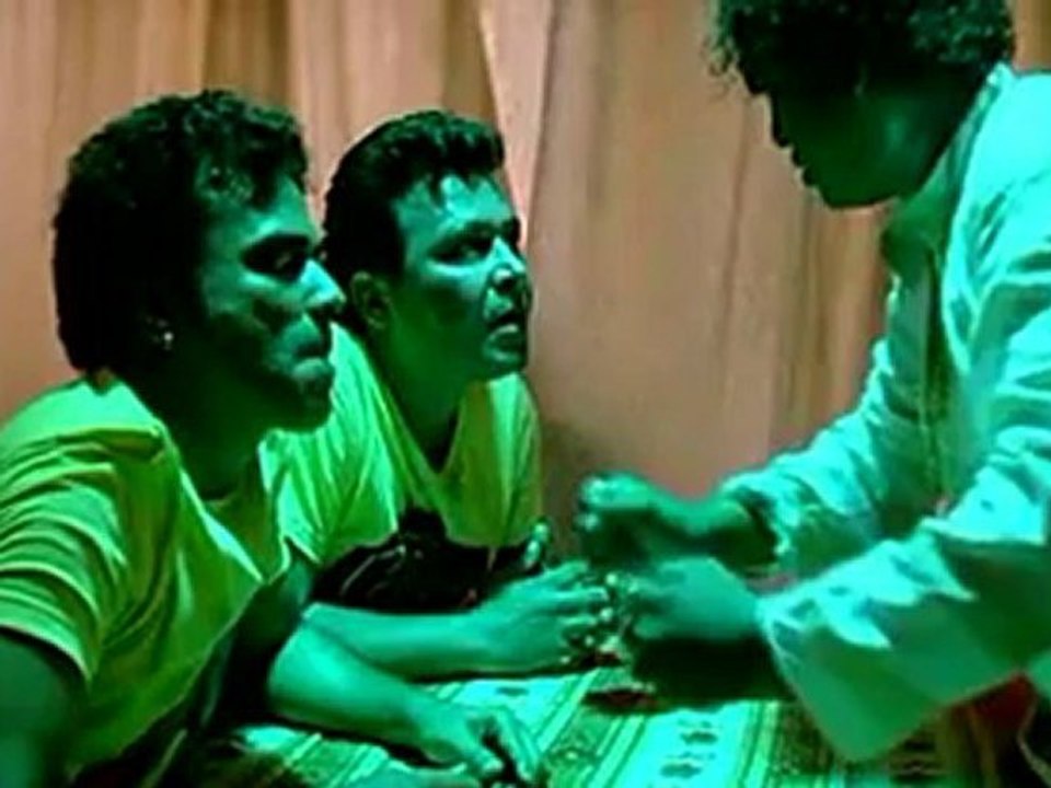 Berozgaar (2010) Dvdrip - Hindi Movie Part 13  [Yutube.PK]