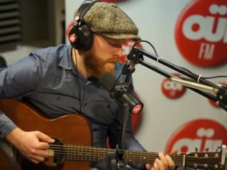 Alex Clare - Too Close - Session Acoustique OÜI FM