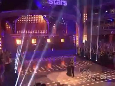 Apolo Anton Ohno & Karina Smirnoff - Cha-Cha-Cha/Paso Doble