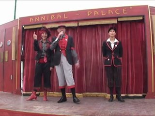 Arts de la Rue - Annibal et ses Elephants - Annibal Palace