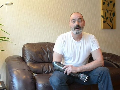 L’homme au bras Terminator