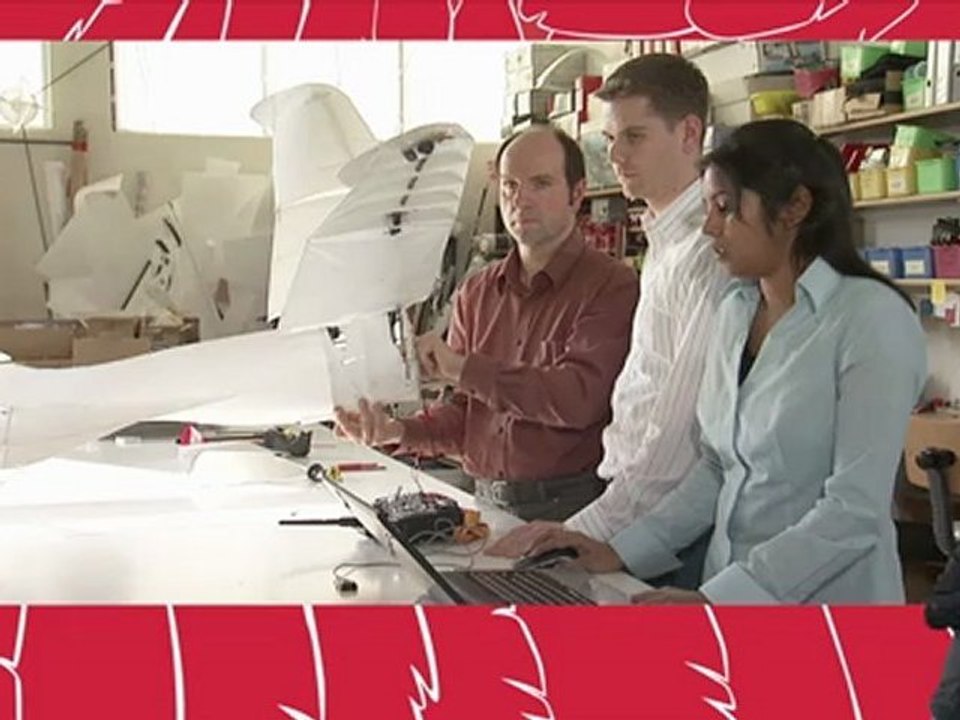 Le SmartBird, le robot qui vole comme un oiseau