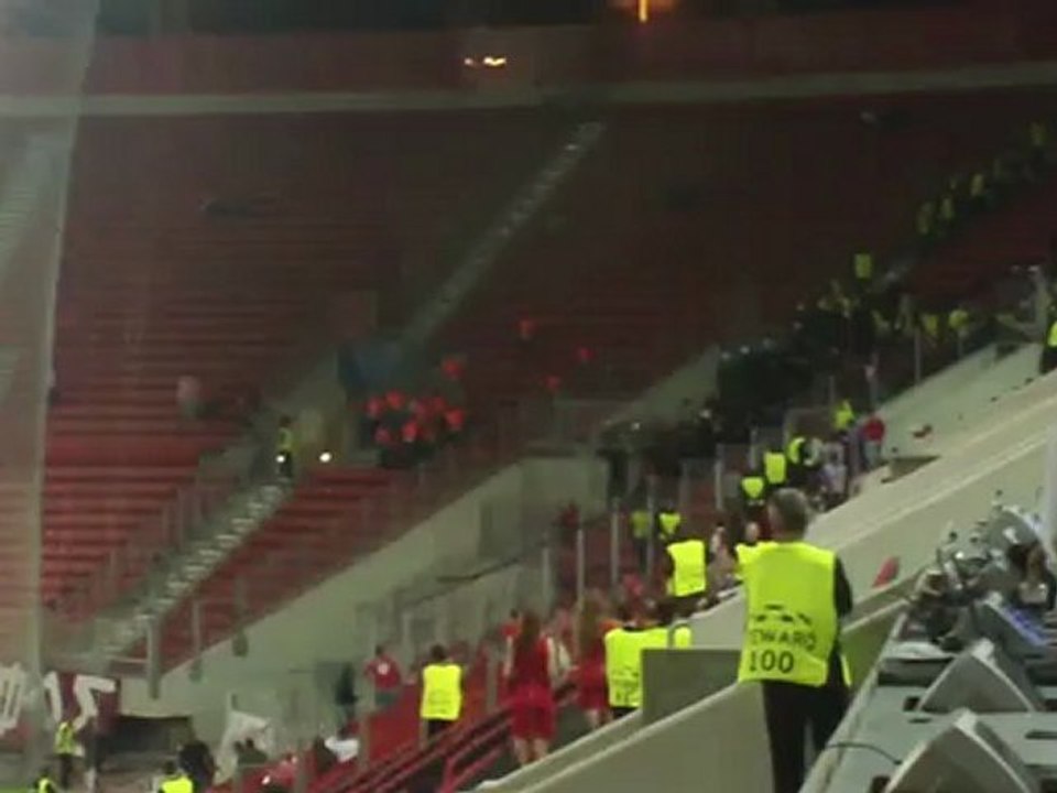 Επεισόδια οπαδών Μονπελιέ με Αστυνομία στο "Γεώργιος Καραϊσκάκης"