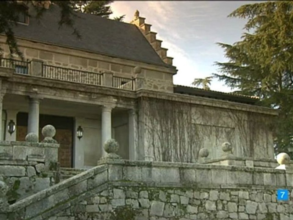 TRISTAN MARTIN SIENTO QUE TU MADRE SIGUE AHI EN LA HABITACION ESDPV 06-11-2012