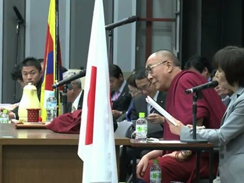 The Dalai Lama urges Japanese lawmakers to visit Tibet