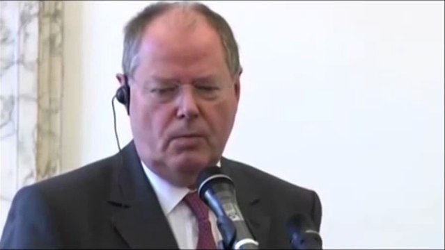 Bersani - Spero che Steinbrück sia il candidato del suo partito in parlamento (03.11.12)