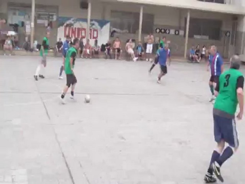 Alonso - Del Piero: 2-0 Vargas