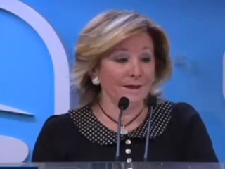 Aguirre: "Rajoy también dijo que no le gustaba subir los impuestos y subió el IVA y el IRPF"