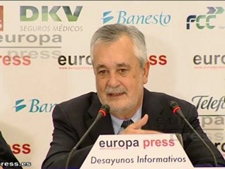 Griñán ve problema de personalidad y no de ideas en PSOE