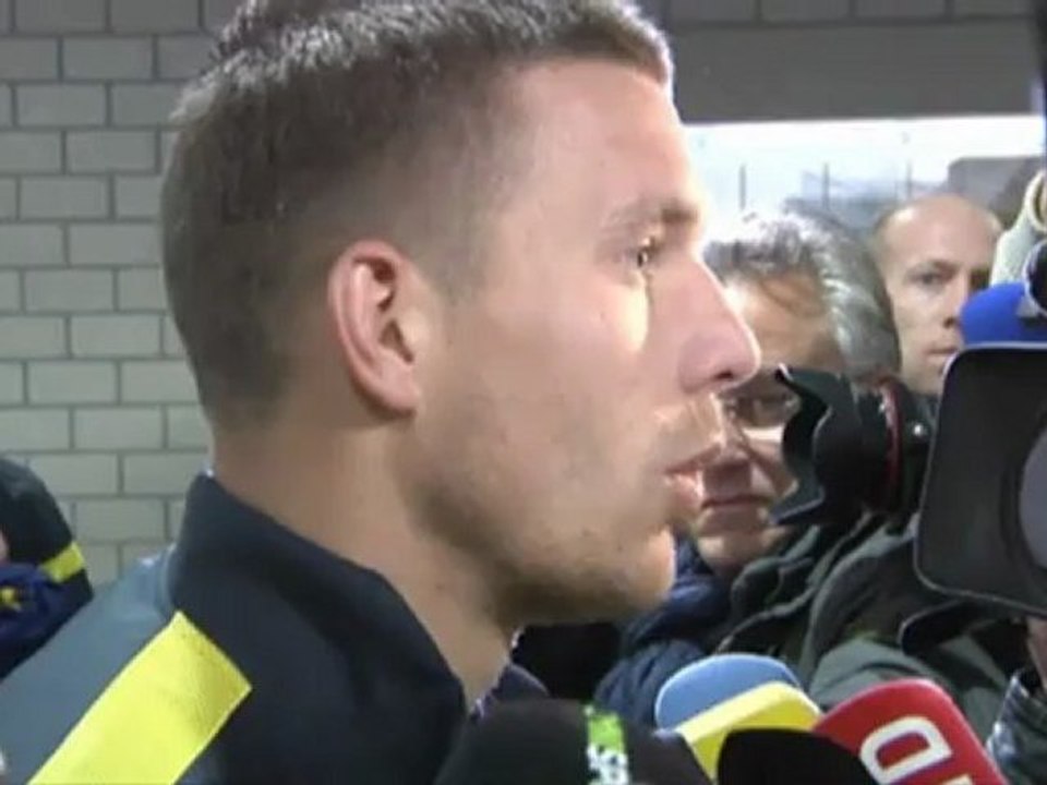 Mertesacker: ''Schalke war viel bestimmender''