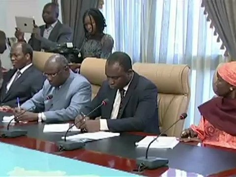 Mali Islamist rebels Ansar Dine urge dialogue