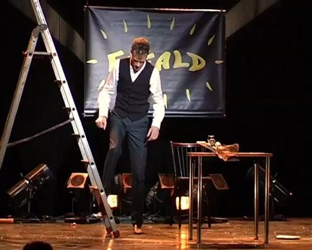 TOPICK Fou Normal : BISCOTTE ( (humour visuel)