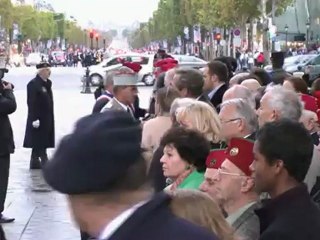 Ravivage de la Flamme du soldat inconnu par le Conseil Municipal et le CMJ